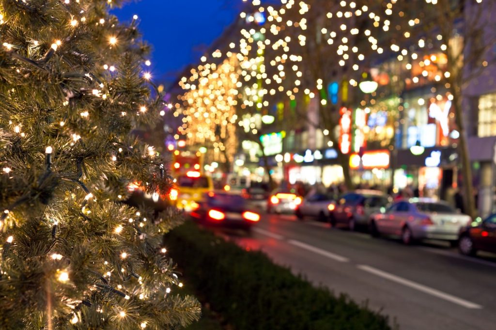 Christmas traffic in the city